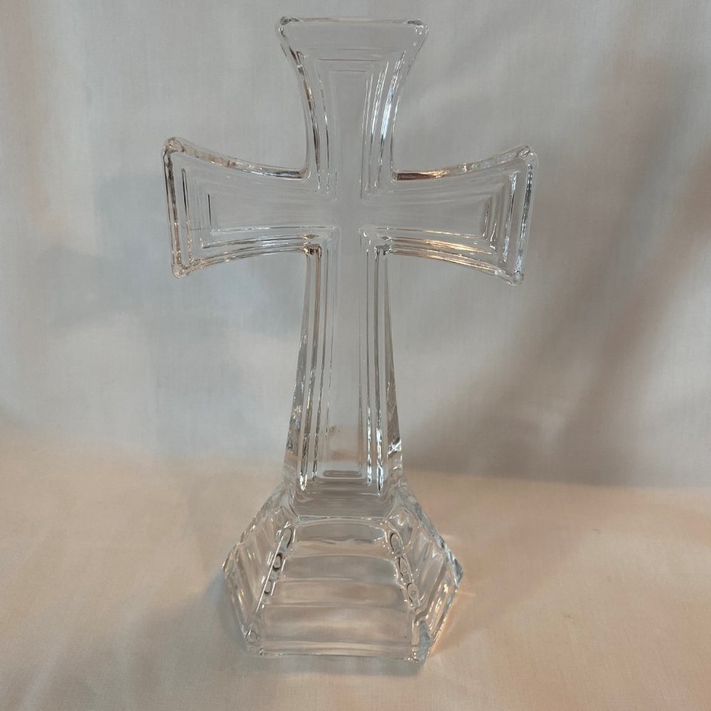 Glass Cross - Picture 3 of 3